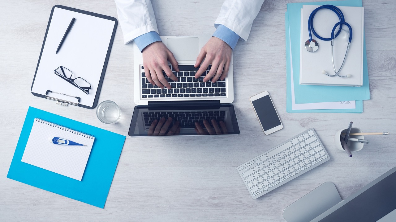 computer business typing keyboard laptop doctor medical care desk doctor doctor doctor doctor doctor